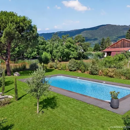 Aux Pins Bleus - With Private Pool & Close To Switzerland *